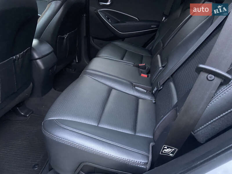Позашляховик / Кросовер Hyundai Santa FE 2013 в Тернополі фото 24 Позашляховик / Кросовер Hyundai Santa FE 2013 в Тернополі