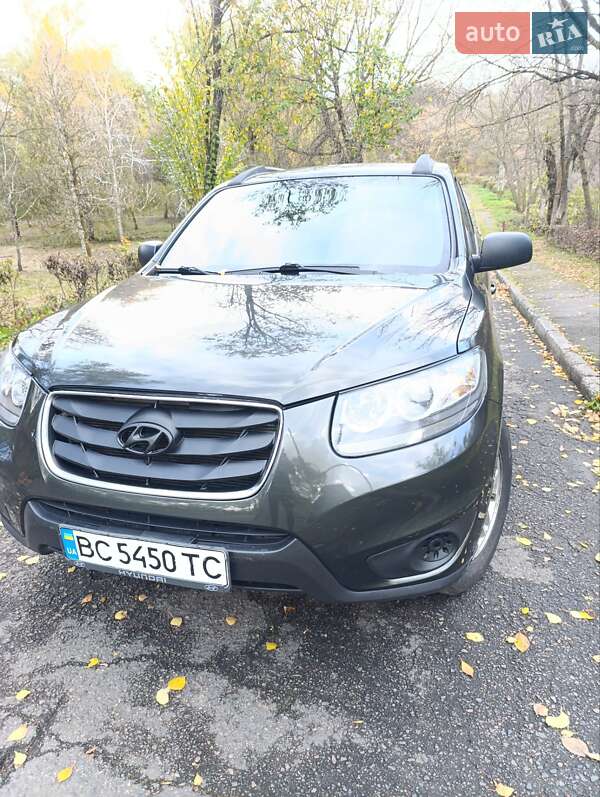Внедорожник / Кроссовер Hyundai Santa FE 2012 в Ровно фото 8 Внедорожник / Кроссовер Hyundai Santa FE 2012 в Ровно