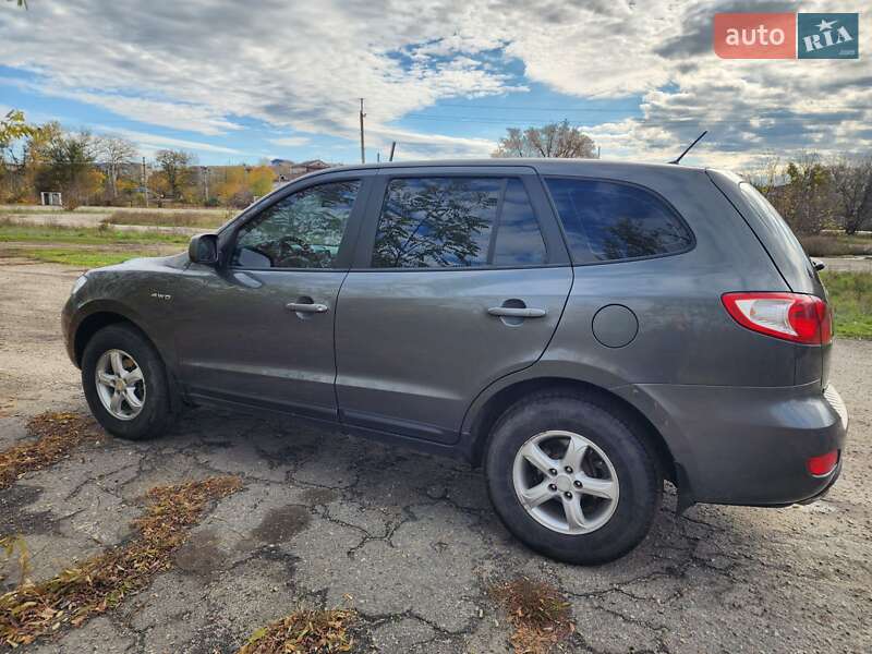 Внедорожник / Кроссовер Hyundai Santa FE 2008 в Изюме
