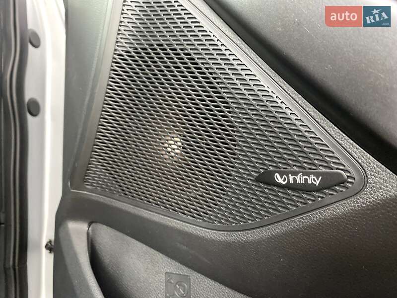 Позашляховик / Кросовер Hyundai Santa FE 2014 в Сумах