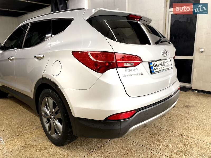 Позашляховик / Кросовер Hyundai Santa FE 2014 в Сумах