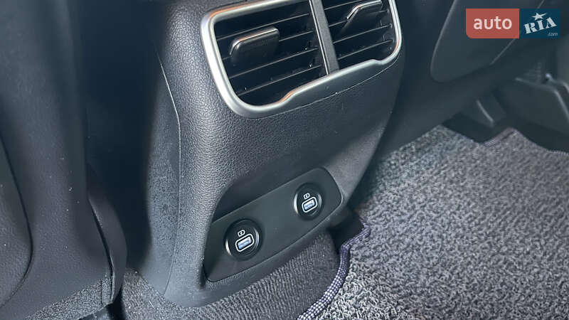 Внедорожник / Кроссовер Hyundai Santa FE 2020 в Умани фото 14 Внедорожник / Кроссовер Hyundai Santa FE 2020 в Умани