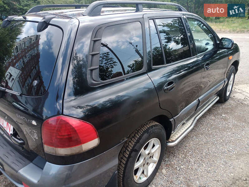 Внедорожник / Кроссовер Hyundai Santa FE 2004 в Харькове