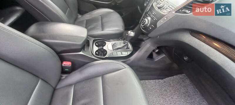Внедорожник / Кроссовер Hyundai Santa FE 2013 в Могилев-Подольске фото 16 Внедорожник / Кроссовер Hyundai Santa FE 2013 в Могилев-Подольске