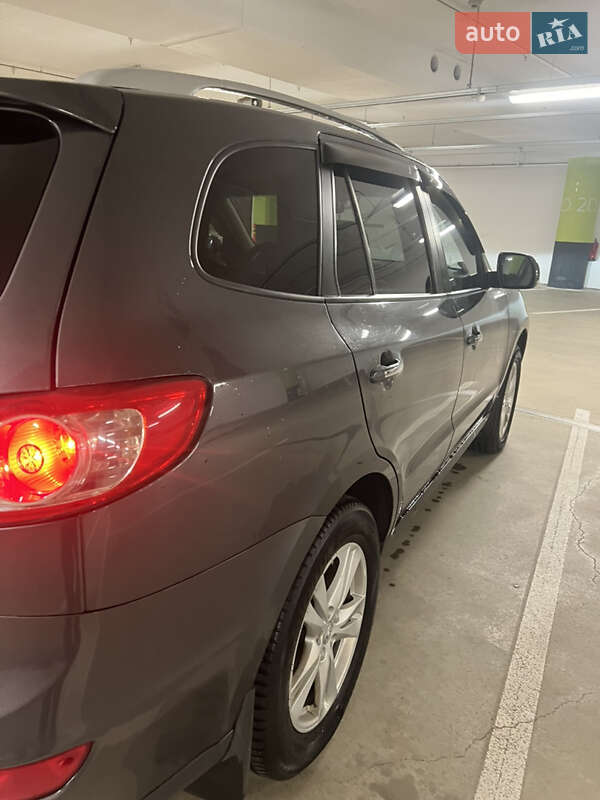 Hyundai Santa FE 2011