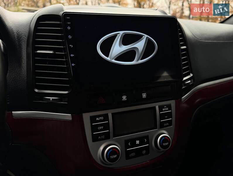 Позашляховик / Кросовер Hyundai Santa FE 2007 в Чернігові фото 12 Позашляховик / Кросовер Hyundai Santa FE 2007 в Чернігові