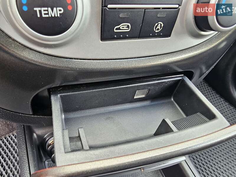 Внедорожник / Кроссовер Hyundai Santa FE 2008 в Стрые фото 148 Внедорожник / Кроссовер Hyundai Santa FE 2008 в Стрые