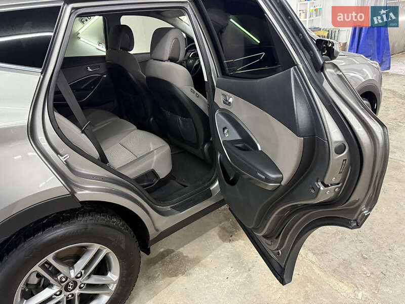 Позашляховик / Кросовер Hyundai Santa FE 2018 в Кременці