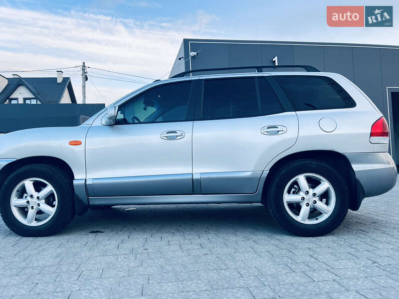 Внедорожник / Кроссовер Hyundai Santa FE 2005 в Львове