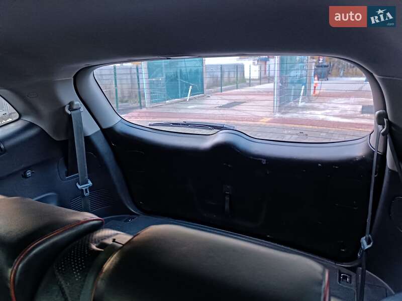 Внедорожник / Кроссовер Hyundai Santa FE 2008 в Одессе фото 22 Внедорожник / Кроссовер Hyundai Santa FE 2008 в Одессе