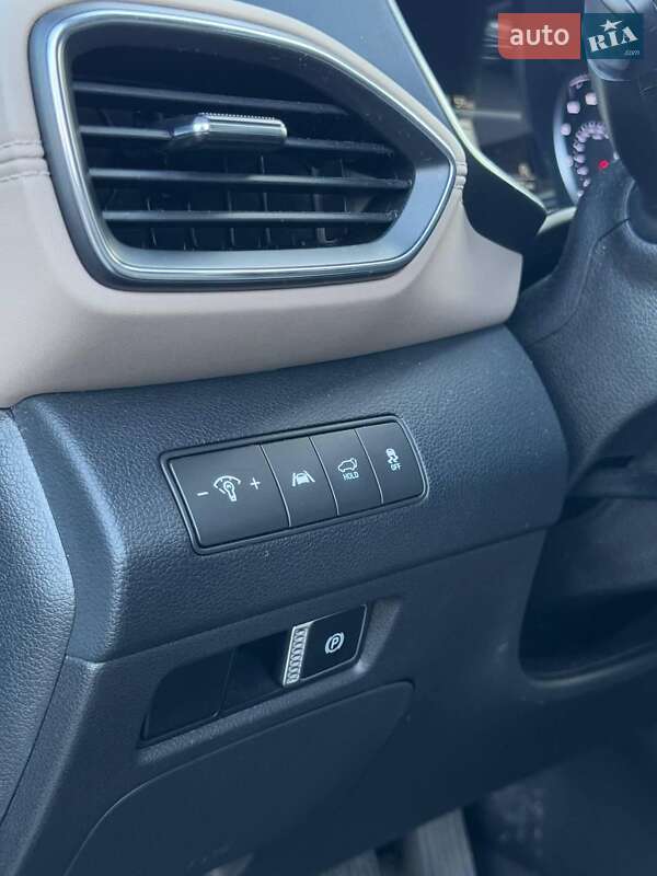 Внедорожник / Кроссовер Hyundai Santa FE 2023 в Львове фото 12 Внедорожник / Кроссовер Hyundai Santa FE 2023 в Львове