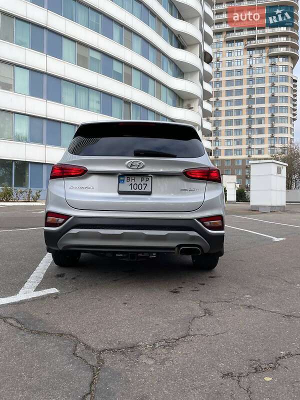 Позашляховик / Кросовер Hyundai Santa FE 2018 в Львові фото 3 Позашляховик / Кросовер Hyundai Santa FE 2018 в Львові