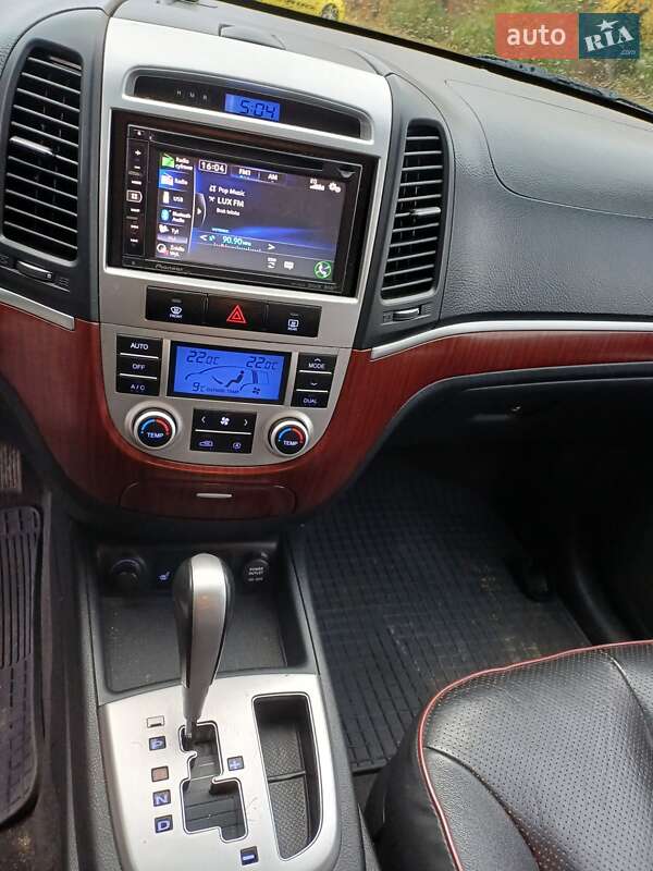 Позашляховик / Кросовер Hyundai Santa FE 2007 в Рівному