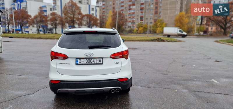 Внедорожник / Кроссовер Hyundai Santa FE 2014 в Киеве