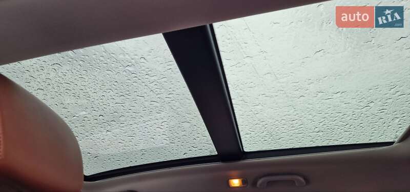 Внедорожник / Кроссовер Hyundai Santa FE 2014 в Киеве