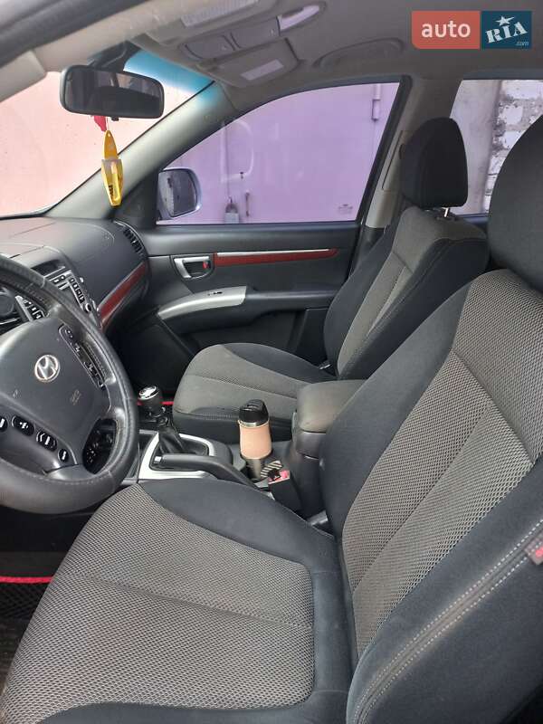 Внедорожник / Кроссовер Hyundai Santa FE 2009 в Николаеве