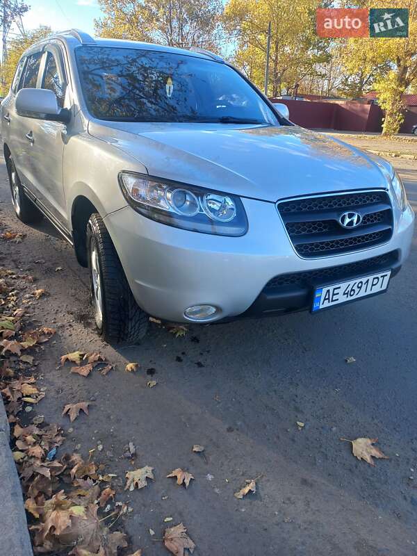 Внедорожник / Кроссовер Hyundai Santa FE 2009 в Николаеве