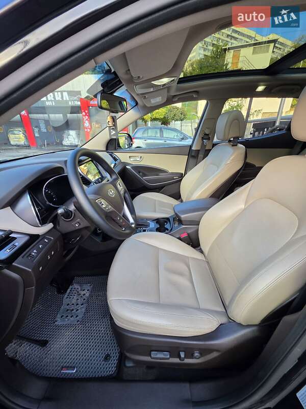 Внедорожник / Кроссовер Hyundai Santa FE 2015 в Одессе фото 19 Внедорожник / Кроссовер Hyundai Santa FE 2015 в Одессе