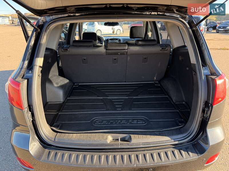 Внедорожник / Кроссовер Hyundai Santa FE 2009 в Одессе фото 19 Внедорожник / Кроссовер Hyundai Santa FE 2009 в Одессе