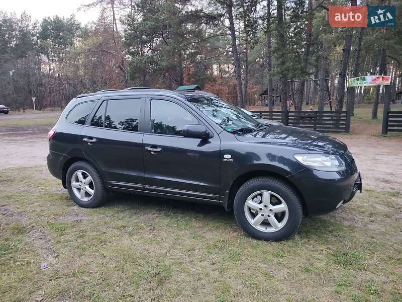 Внедорожник / Кроссовер Hyundai Santa FE 2008 в Конотопе