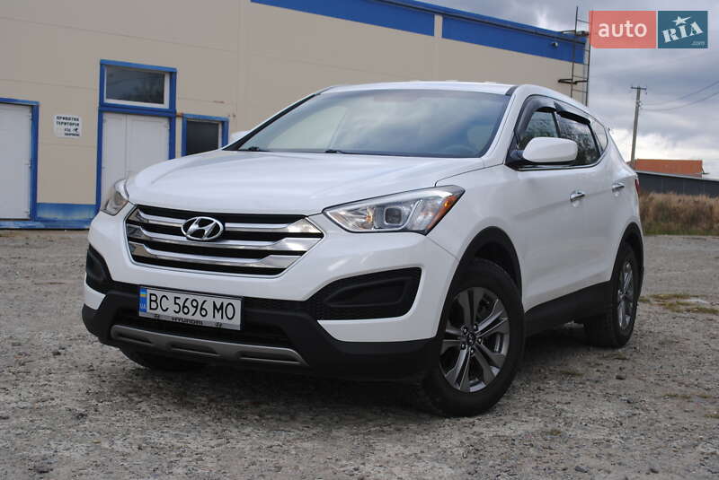 Внедорожник / Кроссовер Hyundai Santa FE 2015 в Дрогобыче фото Внедорожник / Кроссовер Hyundai Santa FE 2015 в Дрогобыче