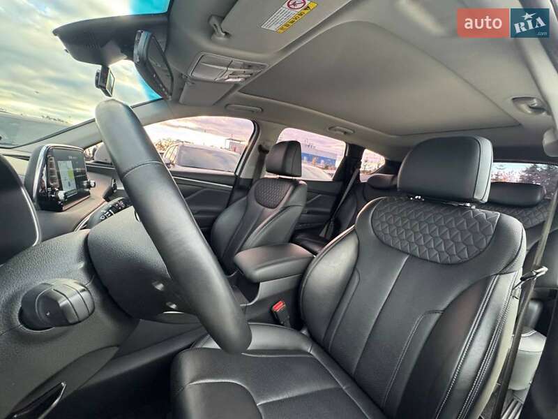 Внедорожник / Кроссовер Hyundai Santa FE 2019 в Киеве