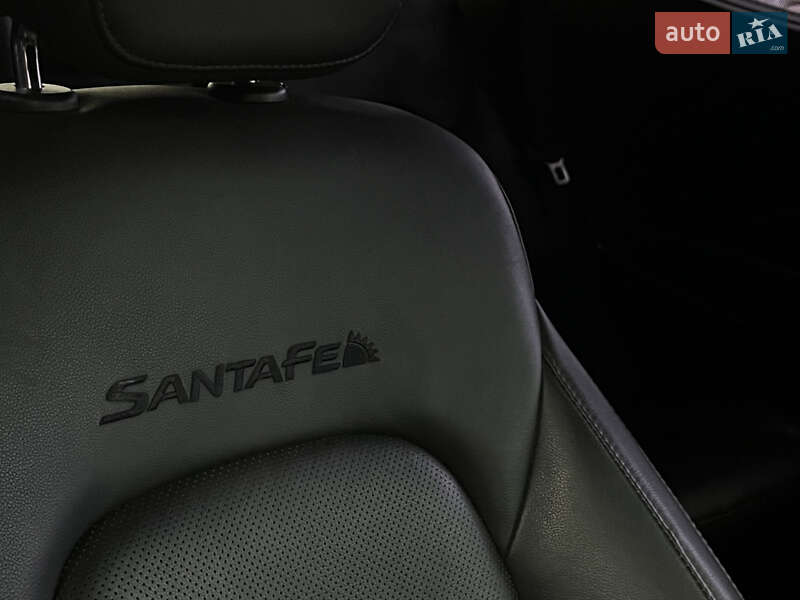 Внедорожник / Кроссовер Hyundai Santa FE 2015 в Одессе