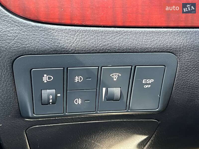 Позашляховик / Кросовер Hyundai Santa FE 2006 в Києві фото 26 Позашляховик / Кросовер Hyundai Santa FE 2006 в Києві