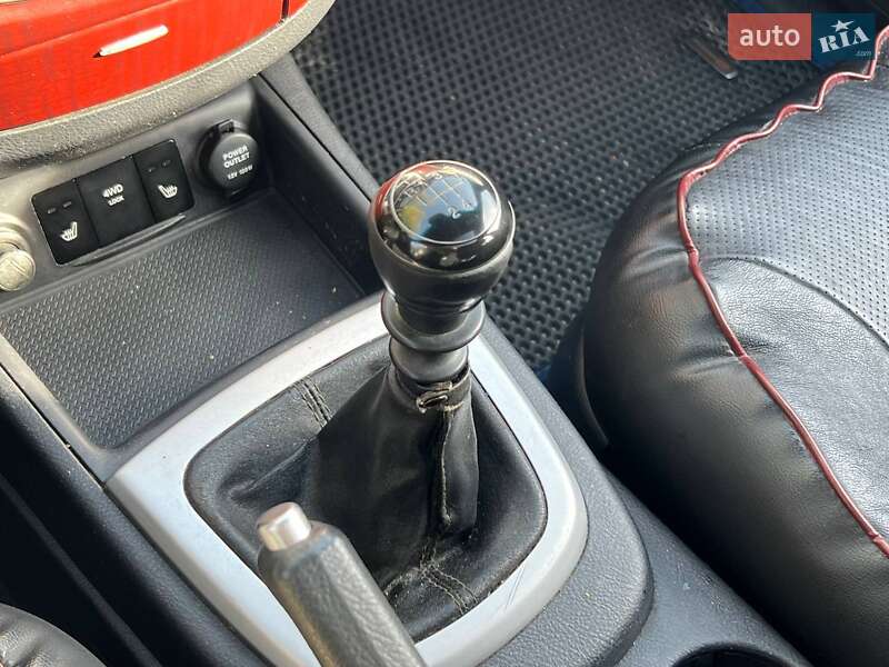 Позашляховик / Кросовер Hyundai Santa FE 2006 в Києві фото 24 Позашляховик / Кросовер Hyundai Santa FE 2006 в Києві