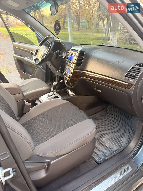 Позашляховик / Кросовер Hyundai Santa FE 2011 в Львові