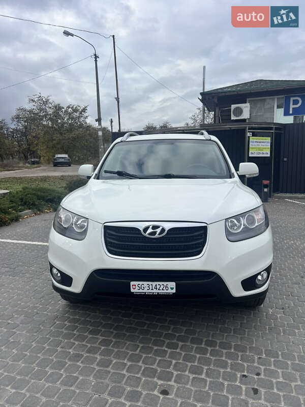 Позашляховик / Кросовер Hyundai Santa FE 2011 в Дніпрі