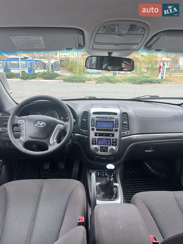 Позашляховик / Кросовер Hyundai Santa FE 2011 в Дніпрі