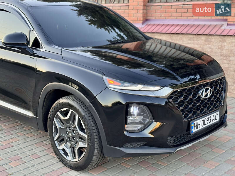 Позашляховик / Кросовер Hyundai Santa FE 2019 в Одесі