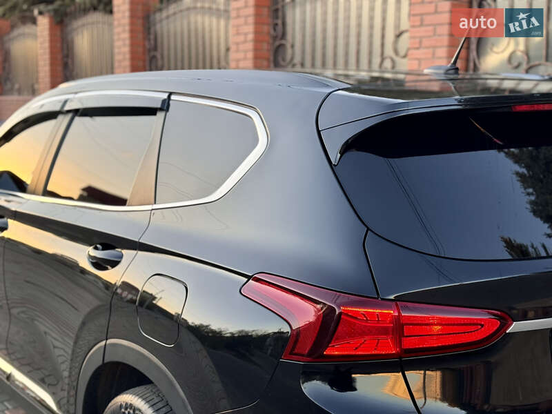 Позашляховик / Кросовер Hyundai Santa FE 2019 в Одесі