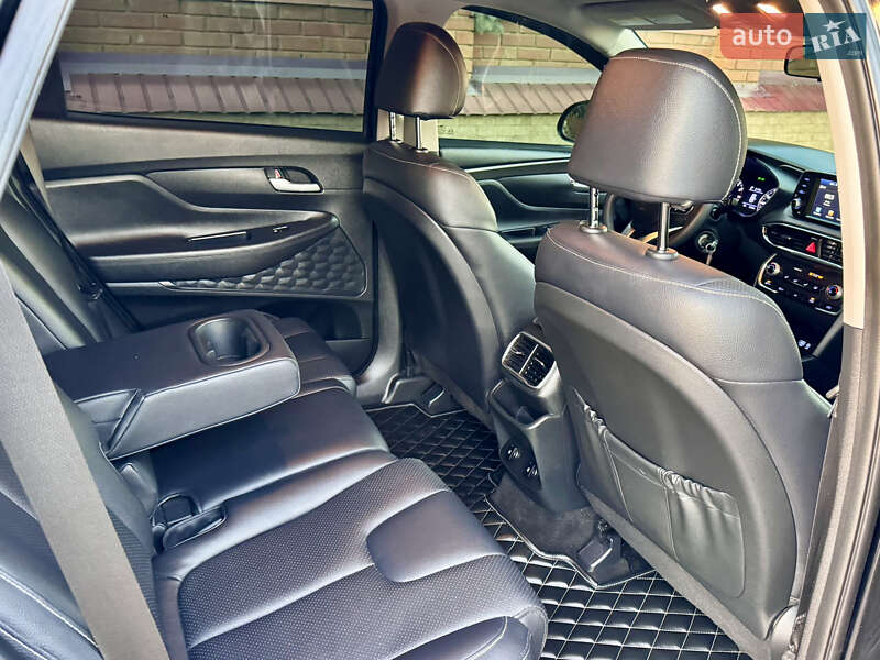 Позашляховик / Кросовер Hyundai Santa FE 2019 в Одесі