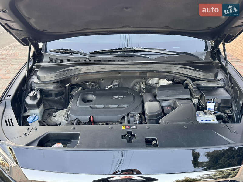 Позашляховик / Кросовер Hyundai Santa FE 2019 в Одесі