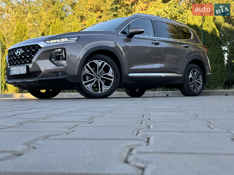 Позашляховик / Кросовер Hyundai Santa FE 2018 в Одесі