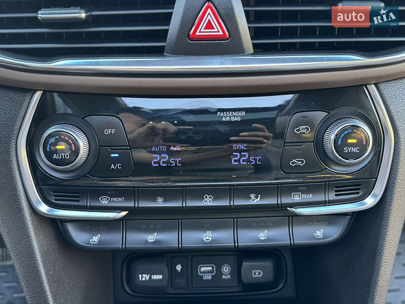 Позашляховик / Кросовер Hyundai Santa FE 2018 в Одесі