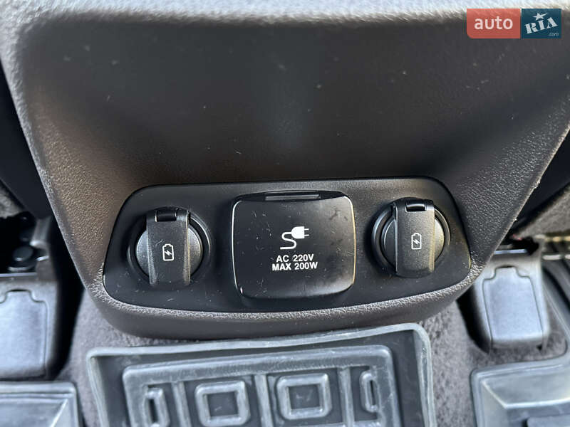 Позашляховик / Кросовер Hyundai Santa FE 2018 в Одесі