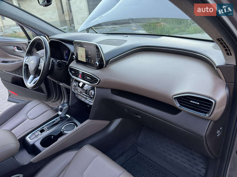 Позашляховик / Кросовер Hyundai Santa FE 2018 в Одесі