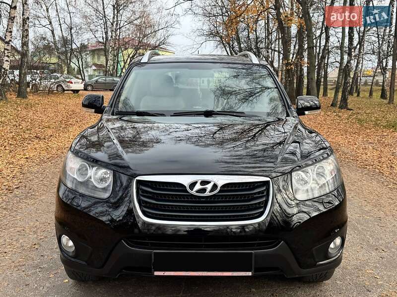 Позашляховик / Кросовер Hyundai Santa FE 2011 в Охтирці