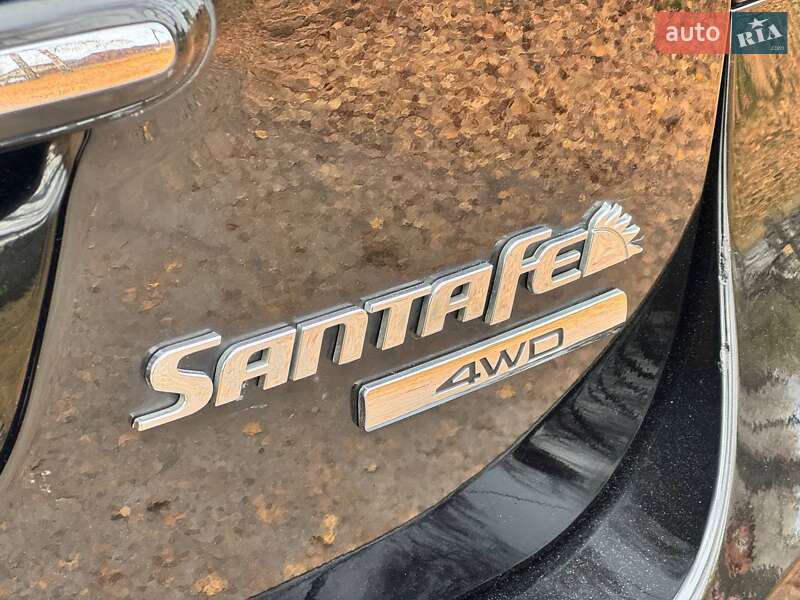 Позашляховик / Кросовер Hyundai Santa FE 2011 в Охтирці