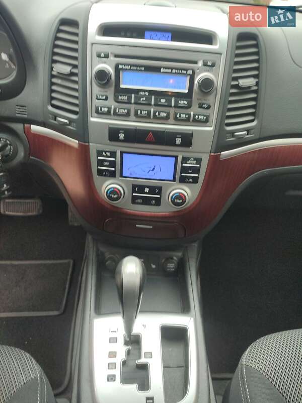 Позашляховик / Кросовер Hyundai Santa FE 2008 в Прилуках фото 16 Позашляховик / Кросовер Hyundai Santa FE 2008 в Прилуках