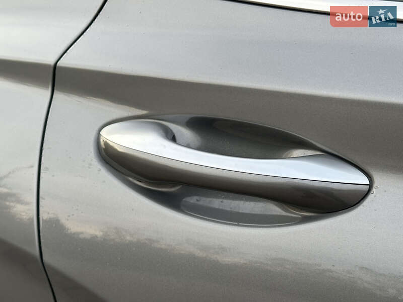 Внедорожник / Кроссовер Hyundai Santa FE 2018 в Броварах