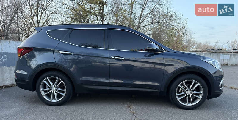 Внедорожник / Кроссовер Hyundai Santa FE 2017 в Киеве фото 5 Внедорожник / Кроссовер Hyundai Santa FE 2017 в Киеве