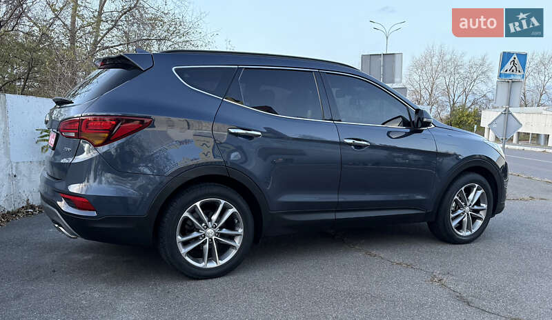 Внедорожник / Кроссовер Hyundai Santa FE 2017 в Киеве фото 7 Внедорожник / Кроссовер Hyundai Santa FE 2017 в Киеве