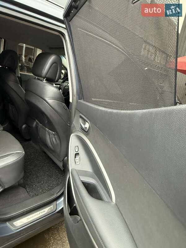 Внедорожник / Кроссовер Hyundai Santa FE 2017 в Киеве фото 65 Внедорожник / Кроссовер Hyundai Santa FE 2017 в Киеве