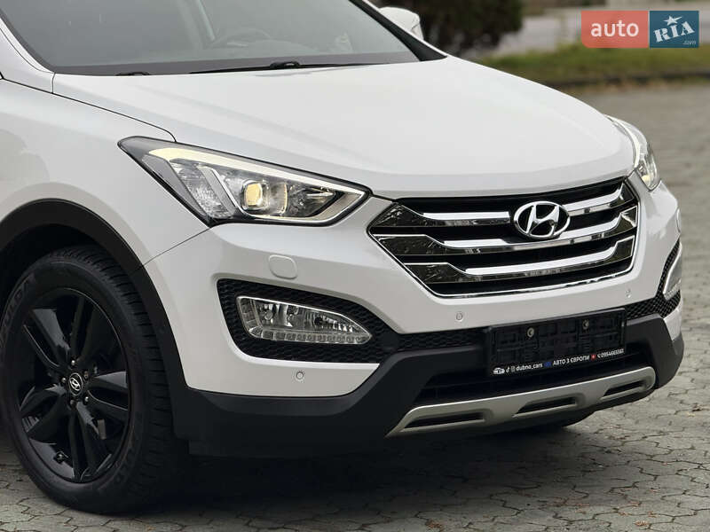 Внедорожник / Кроссовер Hyundai Santa FE 2014 в Дубно