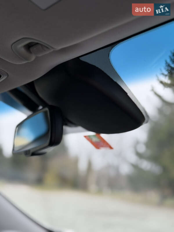 Внедорожник / Кроссовер Hyundai Santa FE 2014 в Дубно