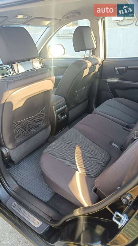 Позашляховик / Кросовер Hyundai Santa FE 2011 в Луцьку